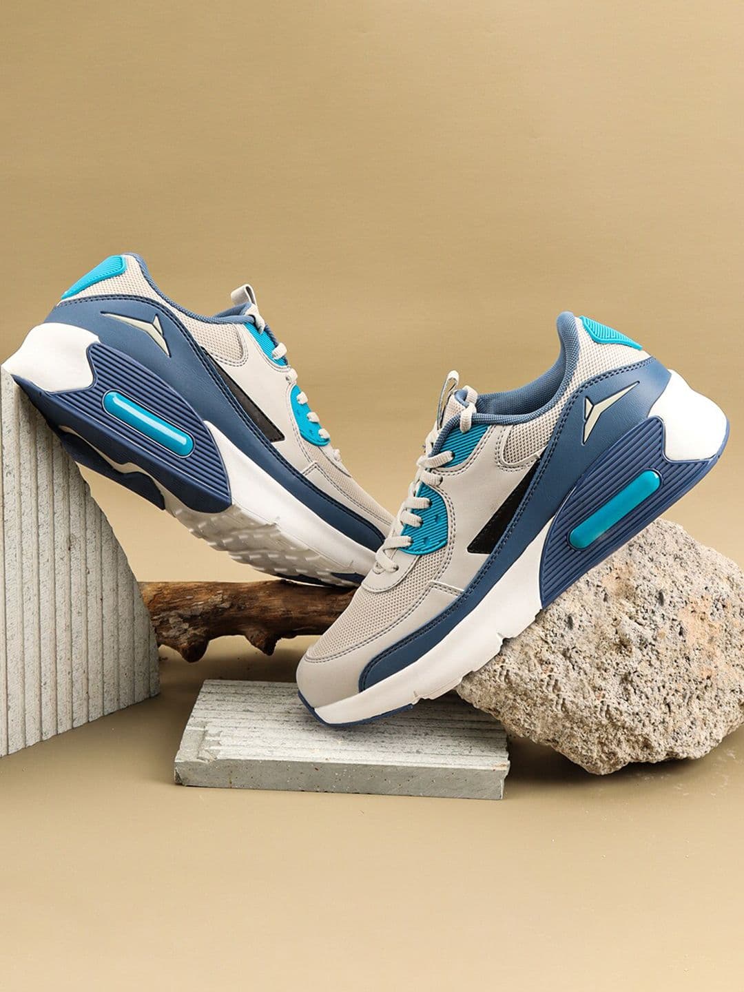 JQR Men RUMBA Color Blocked Sneaker - view 1