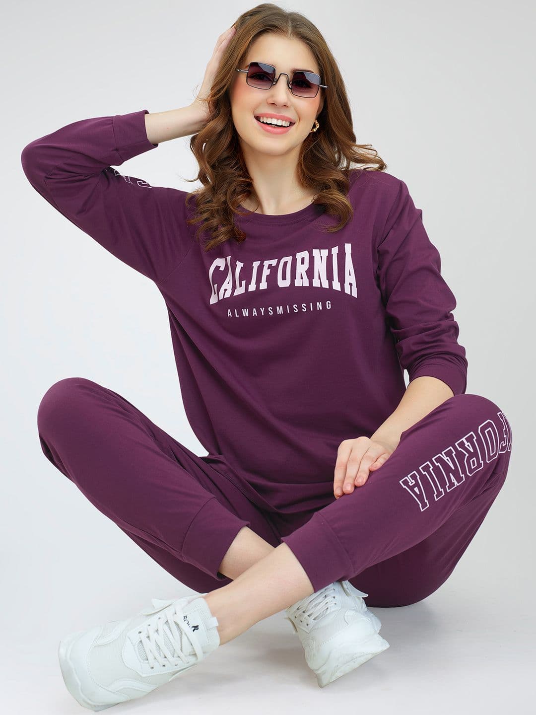 Zeyo Typography Printed Sweatshirt With Jogger - view 1