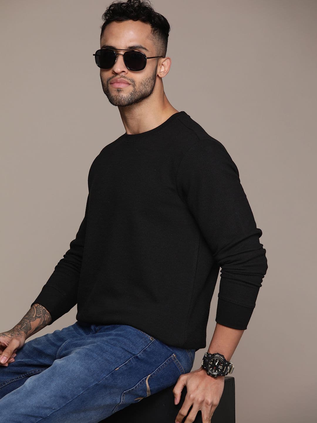 Roadster Men Solid T-shirt - view 1