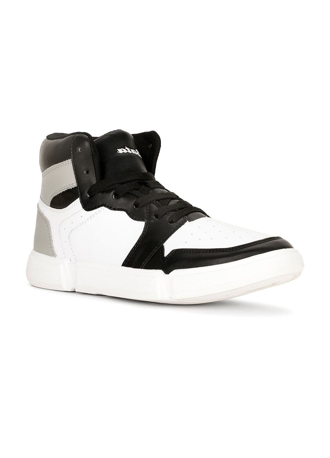 Bata Men Colourblocked Round Toe Sneakers - view 1