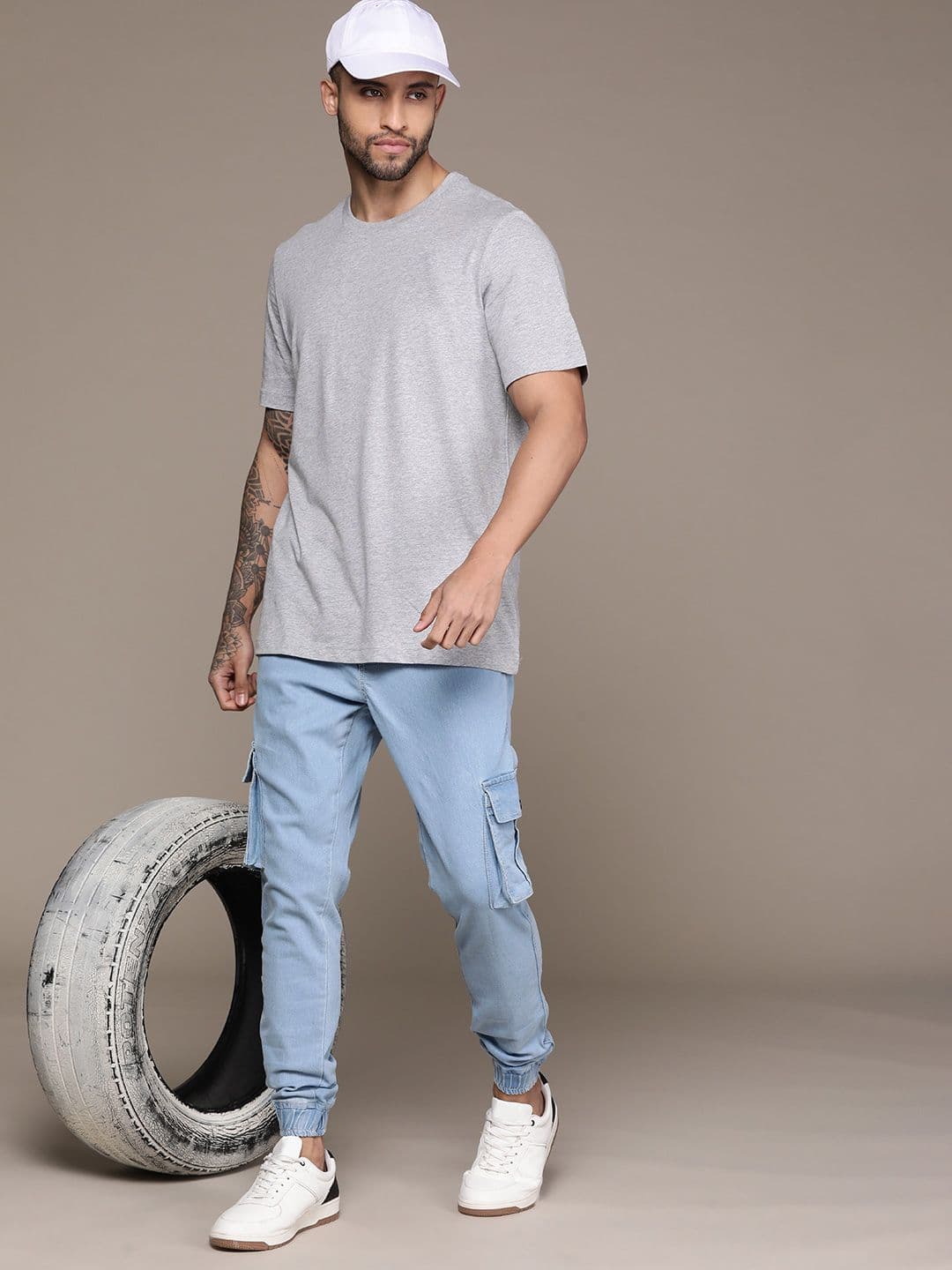 Roadster Men Jogger Stretchable Jeans - view 1