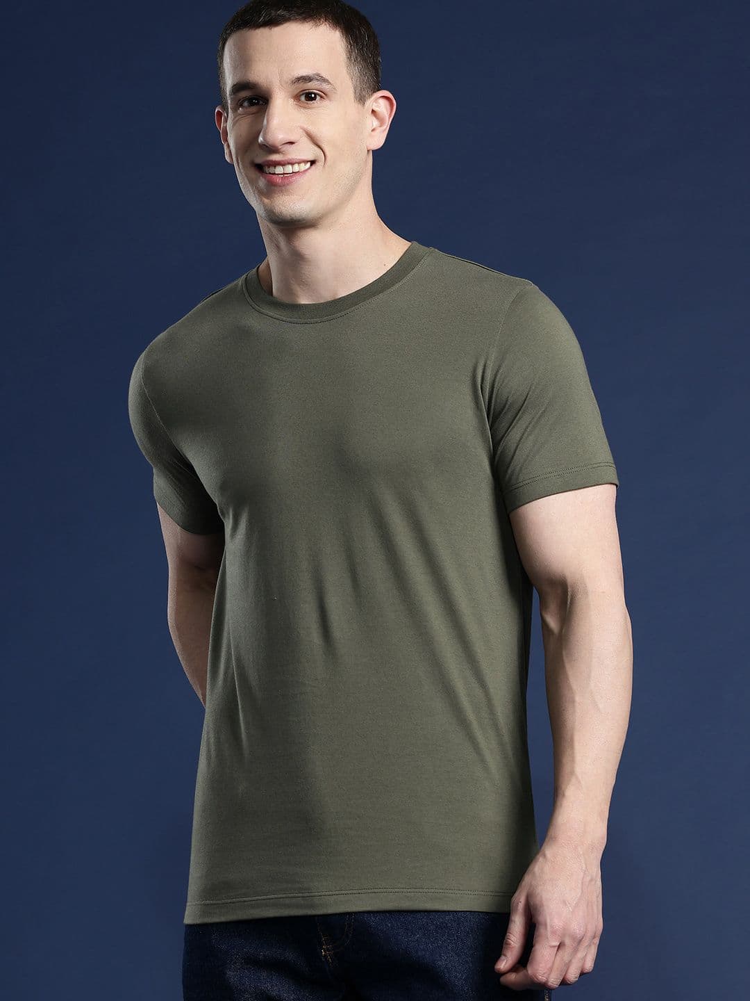 Mast & Harbour Men Solid Regular Fit T-shirt - view 1