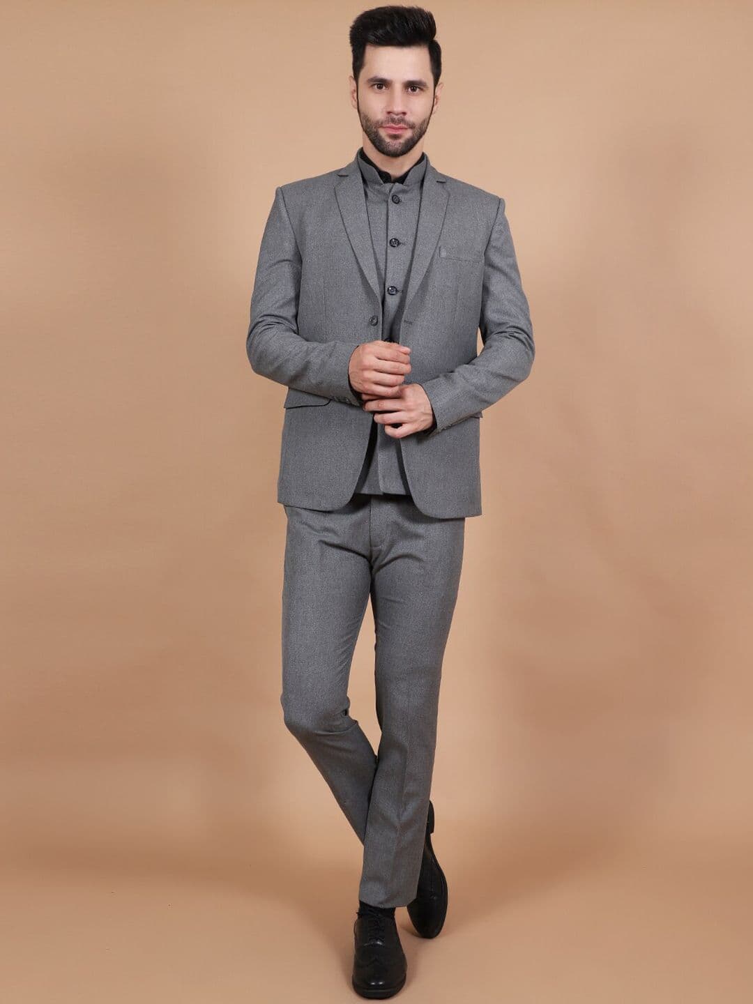 Wintage Single-Breasted Three-Piece Formal Suit - view 1