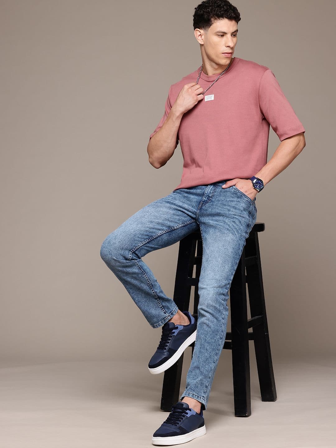 The Roadster Lifestyle Co. Men Slim Fit Heavy Fade Stretchable Jeans - view 1