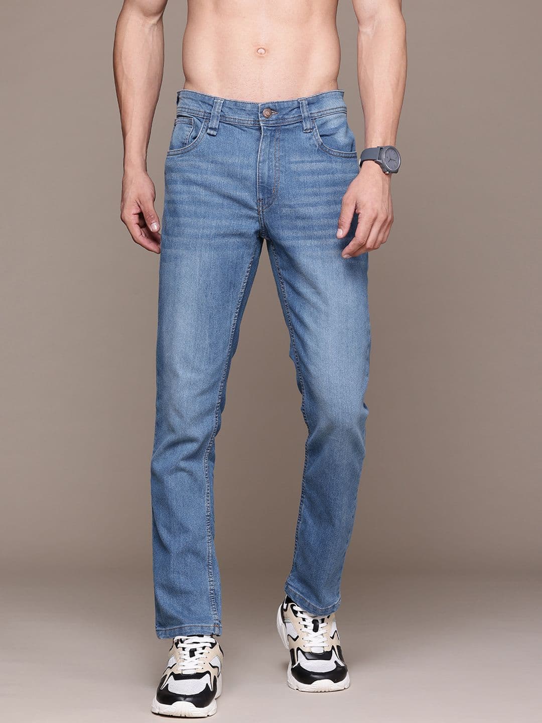 The Roadster Lifestyle Co. Men Slim Fit Light Fade Stretchable Jeans - view 1