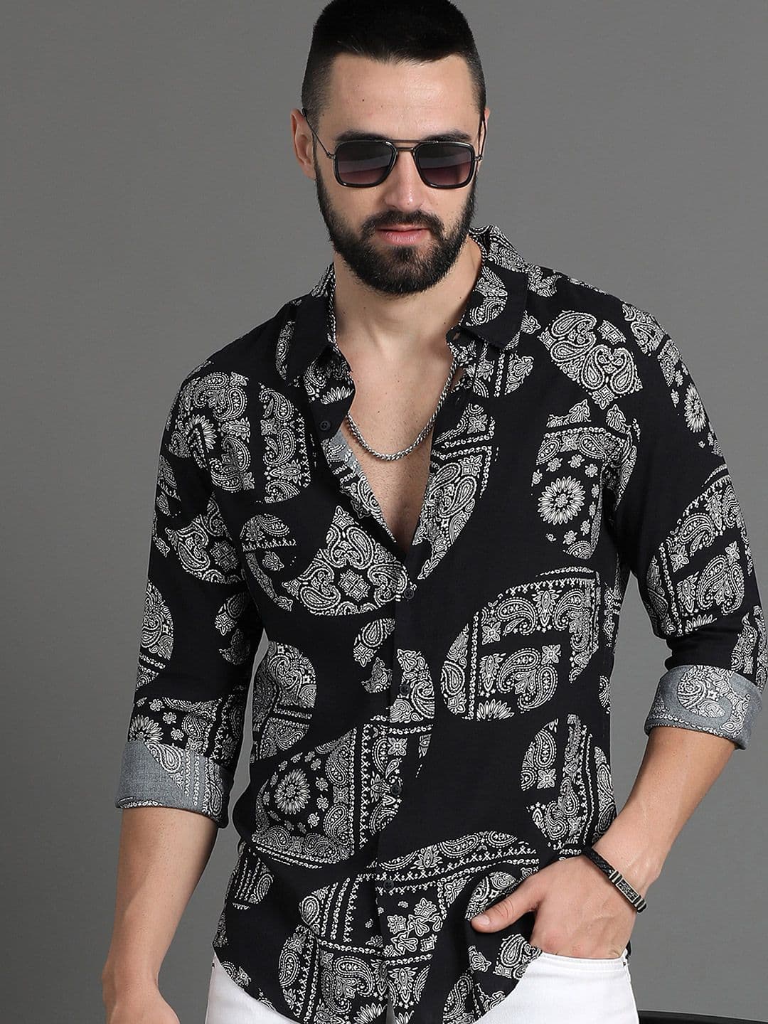 HERE&NOW Black Slim Fit Paisley Printed Casual Shirt - view 1