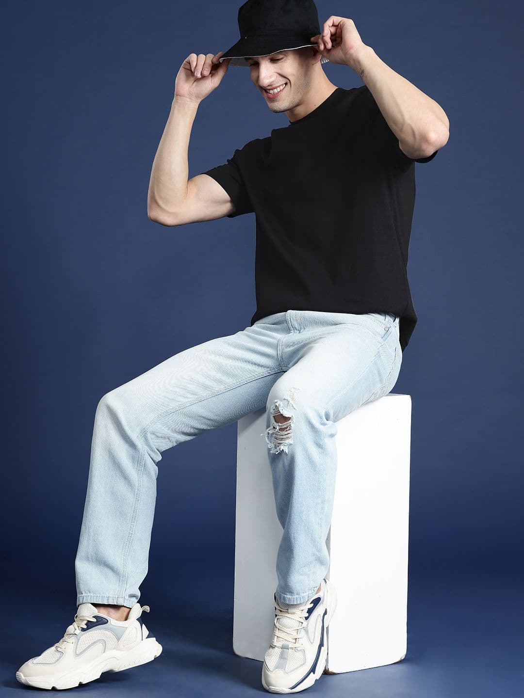 Mast & Harbour Men Drop-Shoulder Sleeves Relaxed Fit T-shirt - view 1