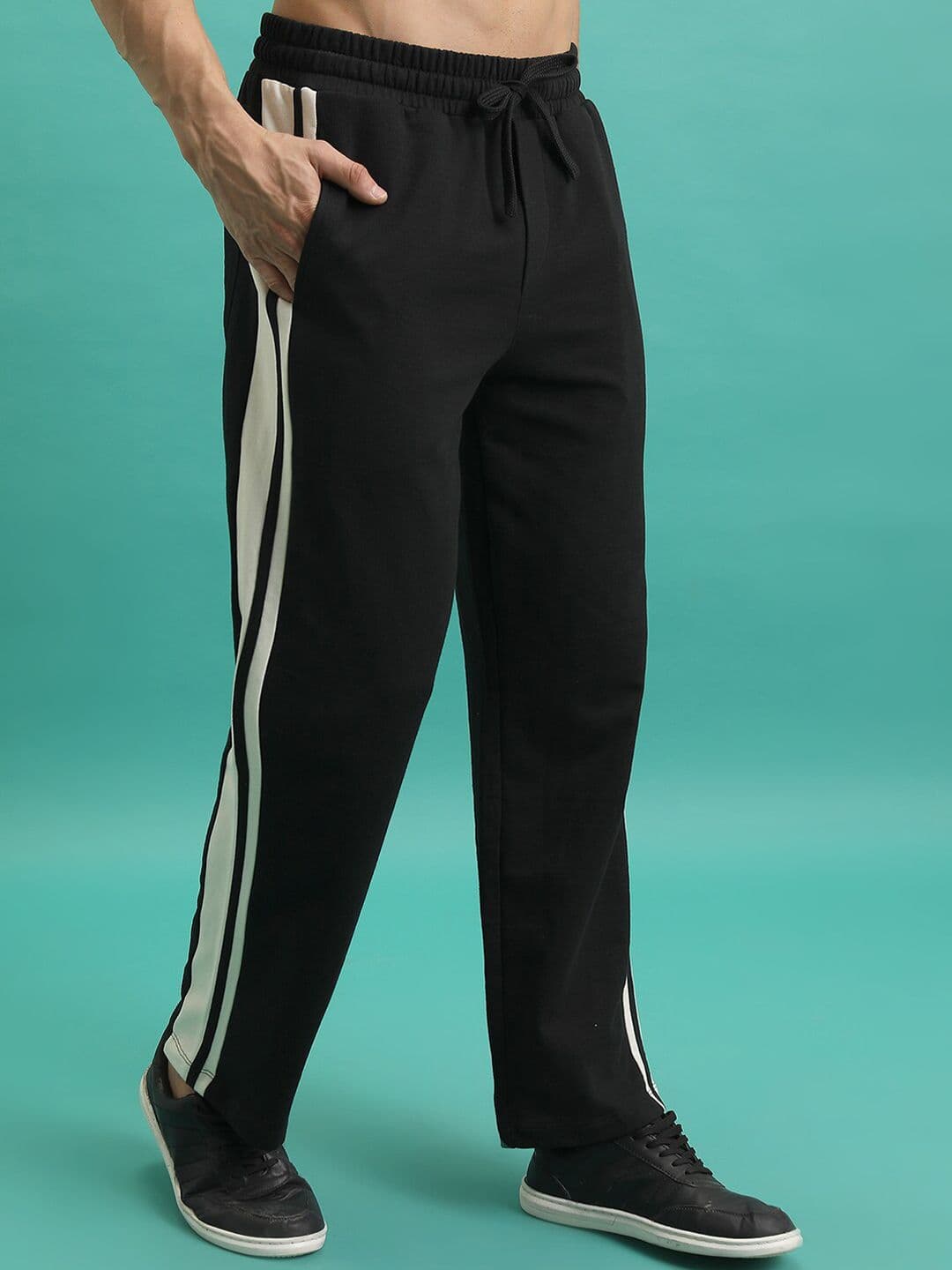 HIGHLANDER Men Relaxed Fit Track Pants - view 1