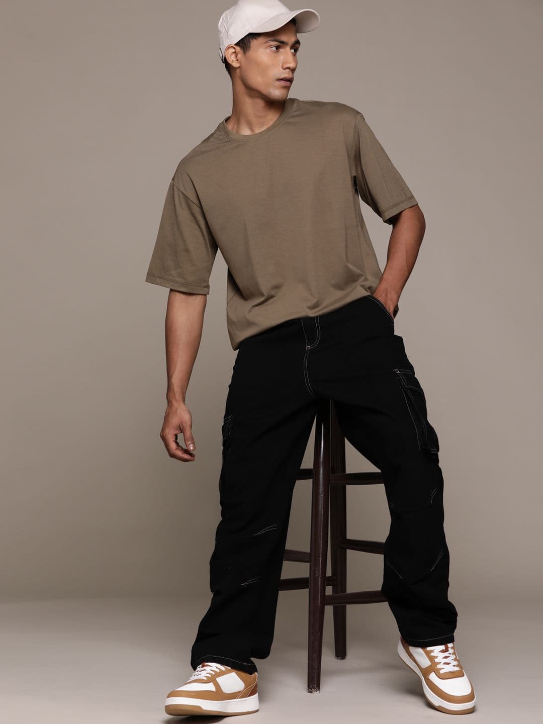 The Roadster Lifestyle Co. Relaxed Fit T-shirt - view 1