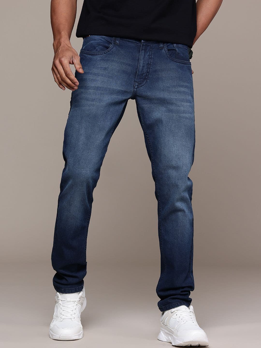 WROGN Men Slim Fit Light Fade Stretchable Jeans - view 1