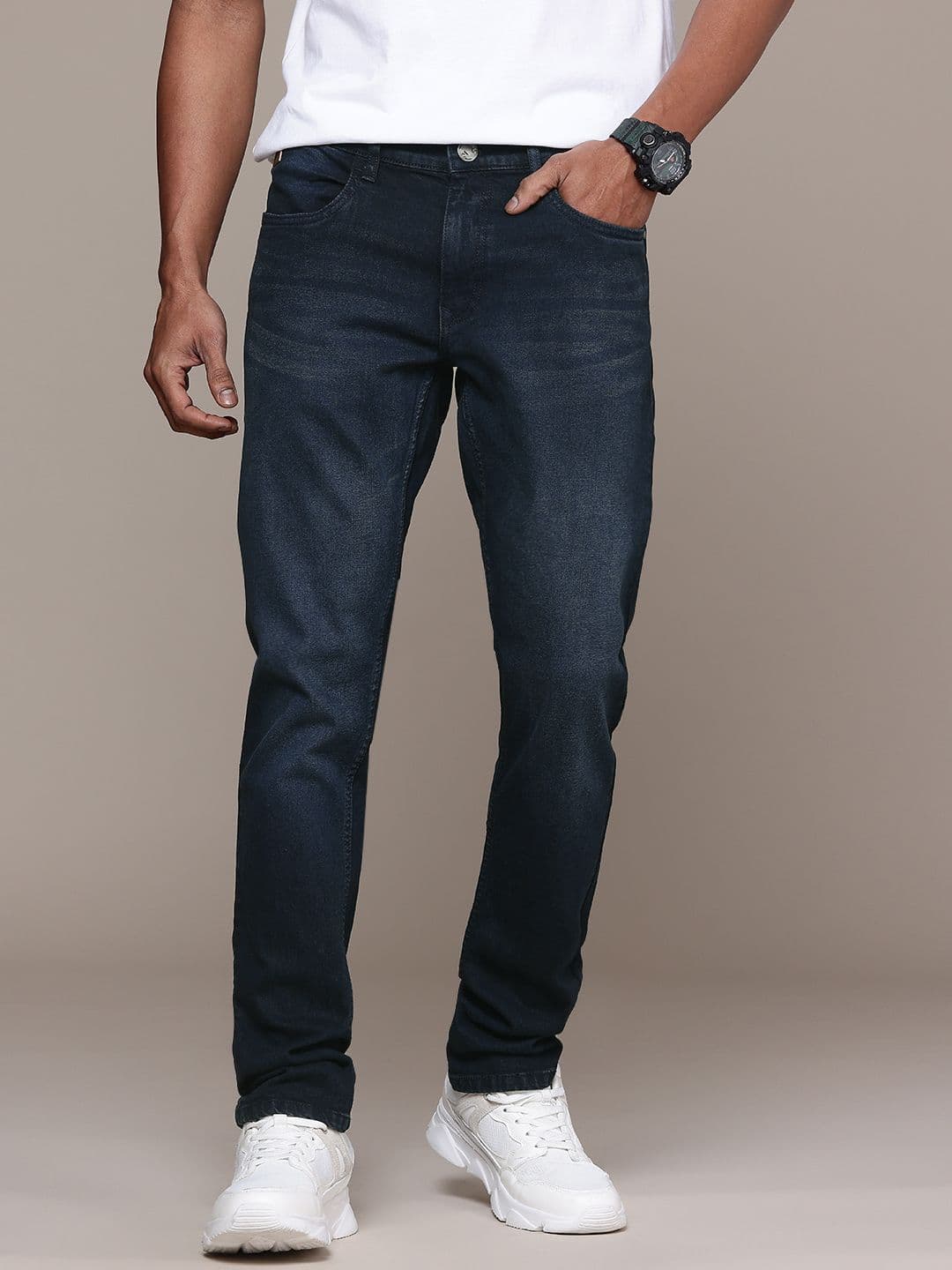 WROGN Men Slim Fit Light Fade Stretchable Jeans - view 1