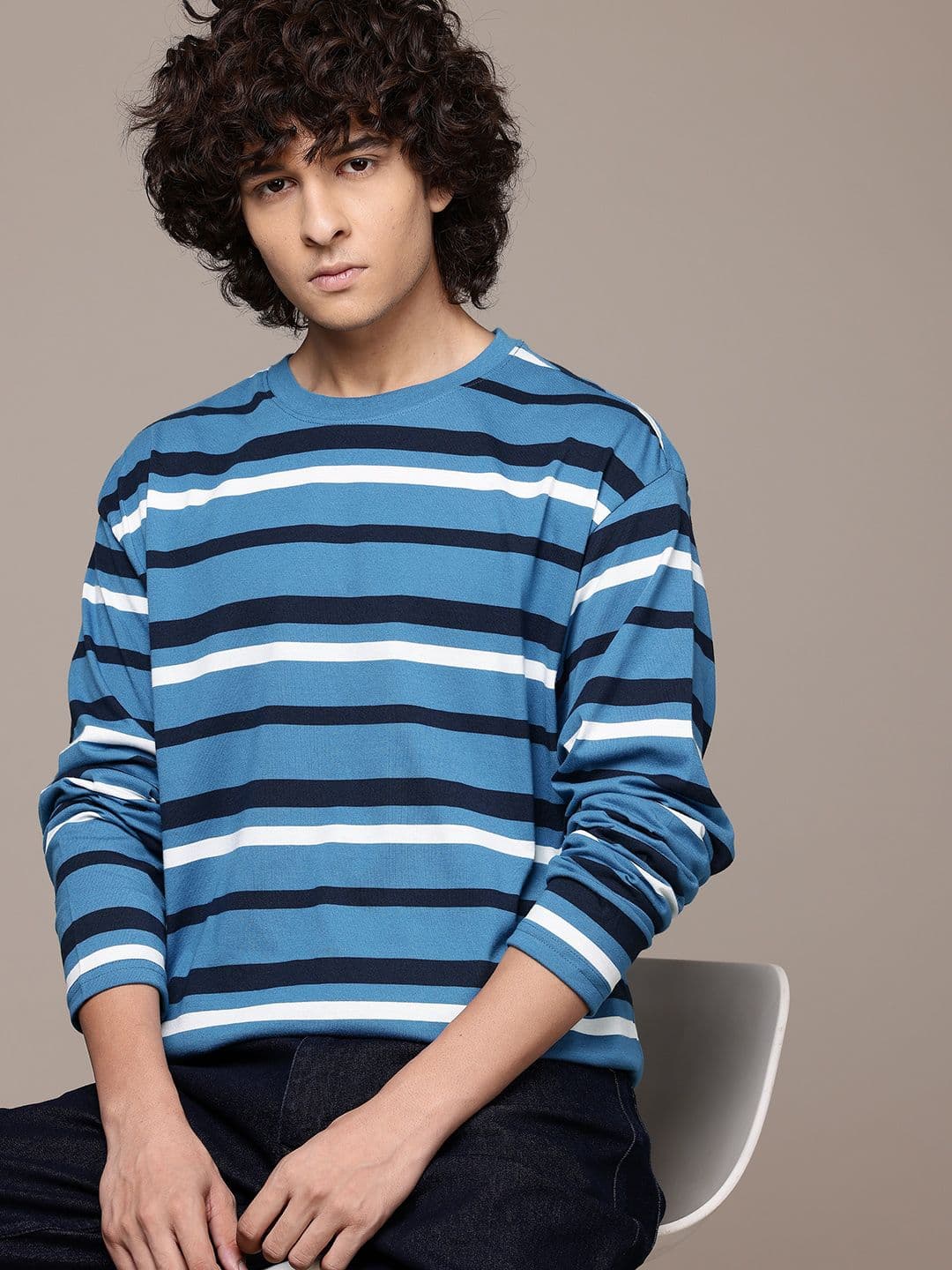 The Roadster Lifestyle Co. Men Striped Relaxed Fit T-shirt - view 1