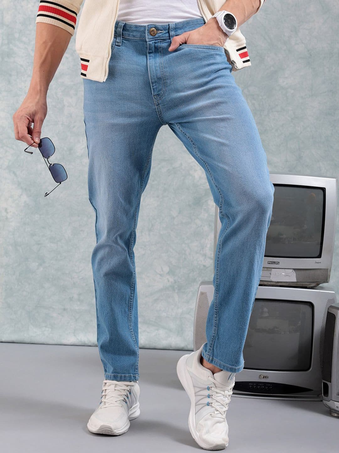 The Indian Garage Co Men Slim Fit Light Fade Jeans - view 1