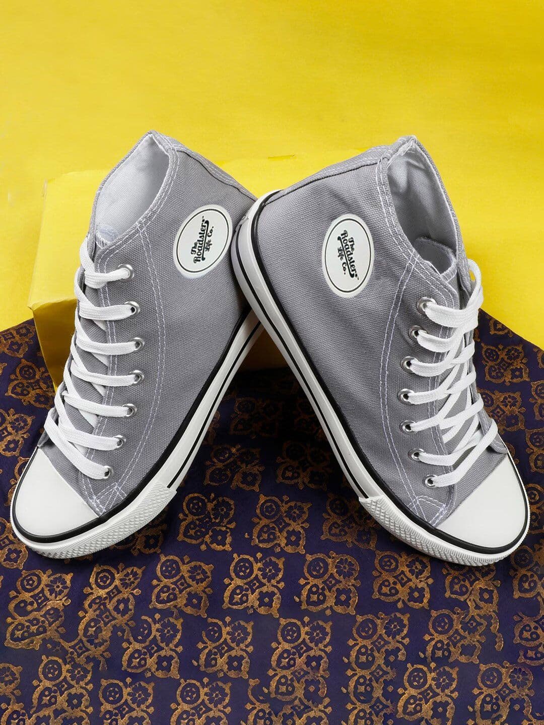 The Roadster Lifestyle Co Men Canvas Casual Sneakers - view 1
