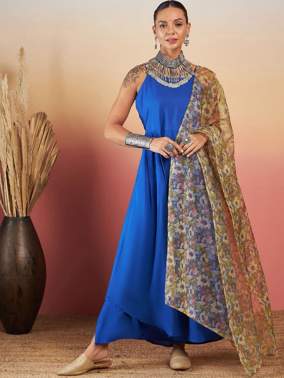 InWeave Women Empire Kurta with Palazzos & With Dupatta - view 1