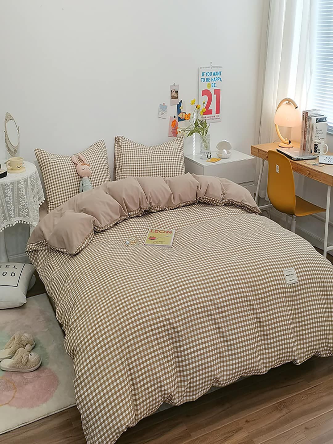 JC HOME Khaki AC Room Checked Bedding Set - view 1