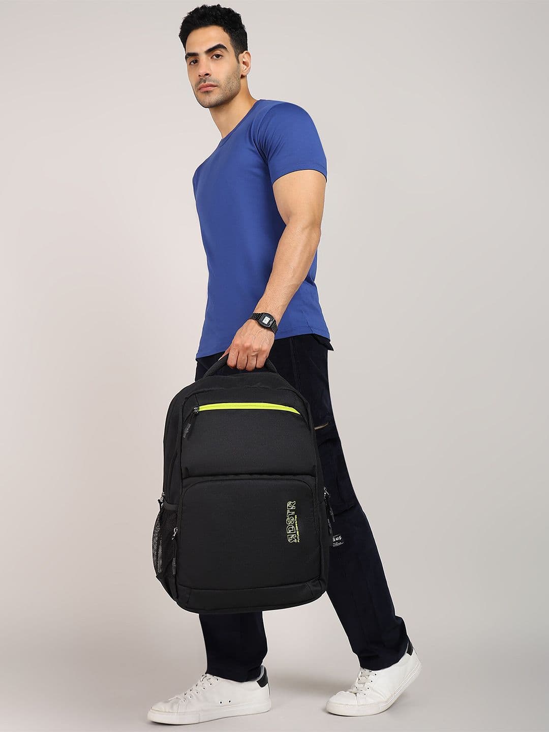 The Roadster X fwd Lifestyle Co. Black Ergonomic Padded Backpack 30 L - view 1