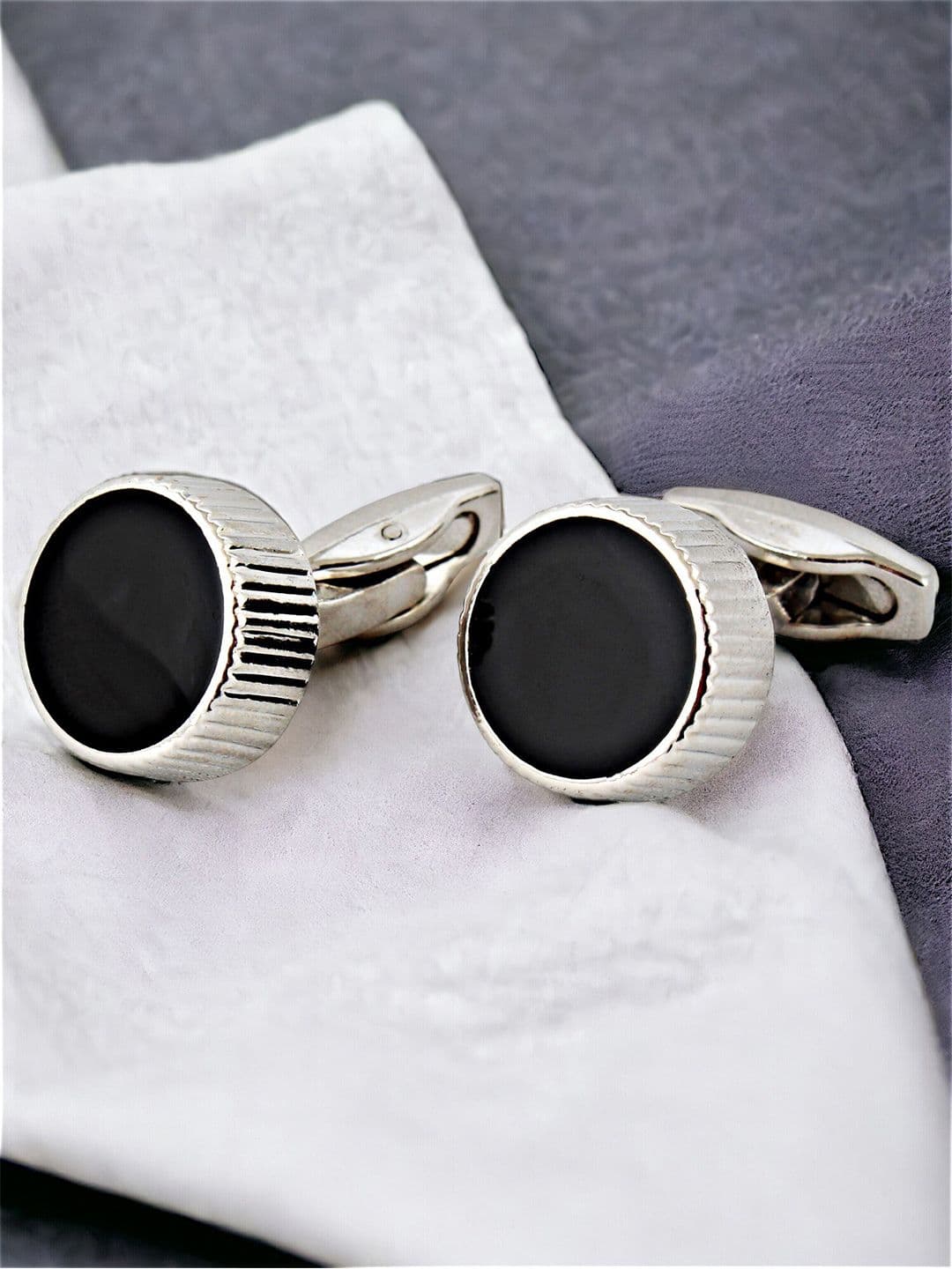 LUCKY JEWELLERY Silver-Plated Cufflink - view 1