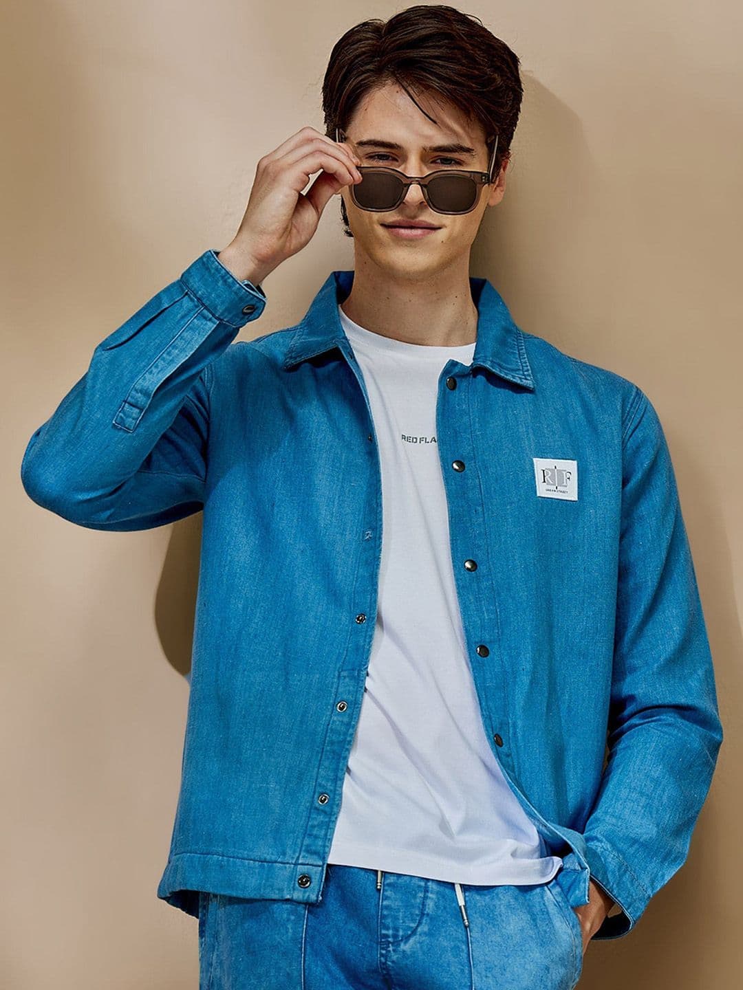 Red Flame Spread Collar Long Sleeves Linen Cotton Denim Jacket - view 1