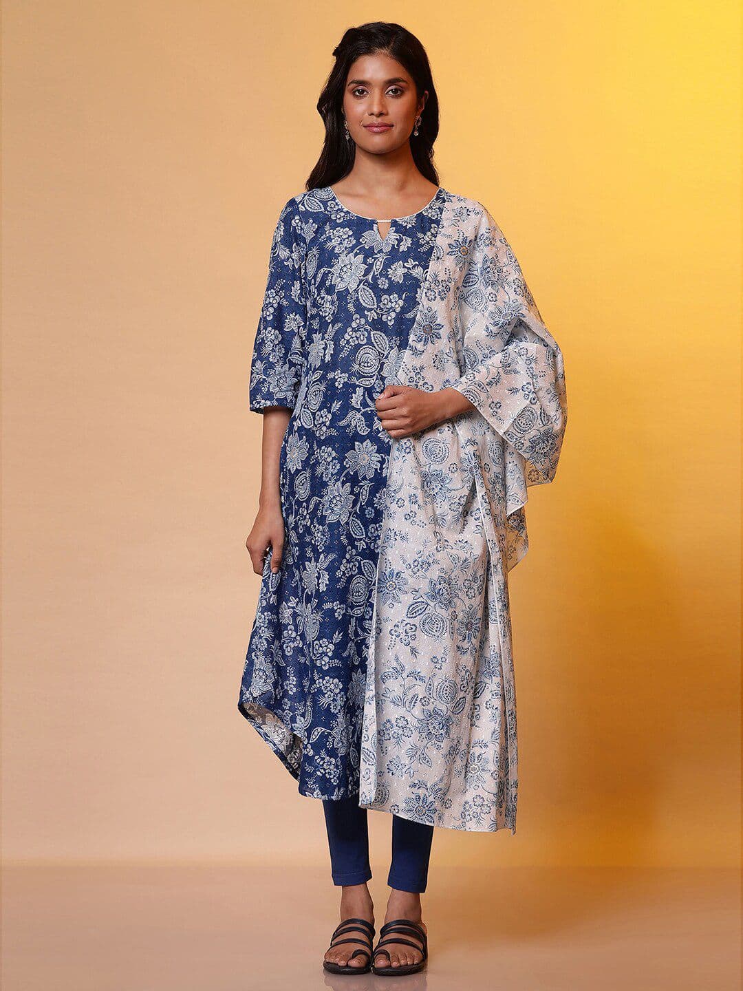 AURELIA Ethnic Motifs Printed Pure Cotton Dupatta - view 1