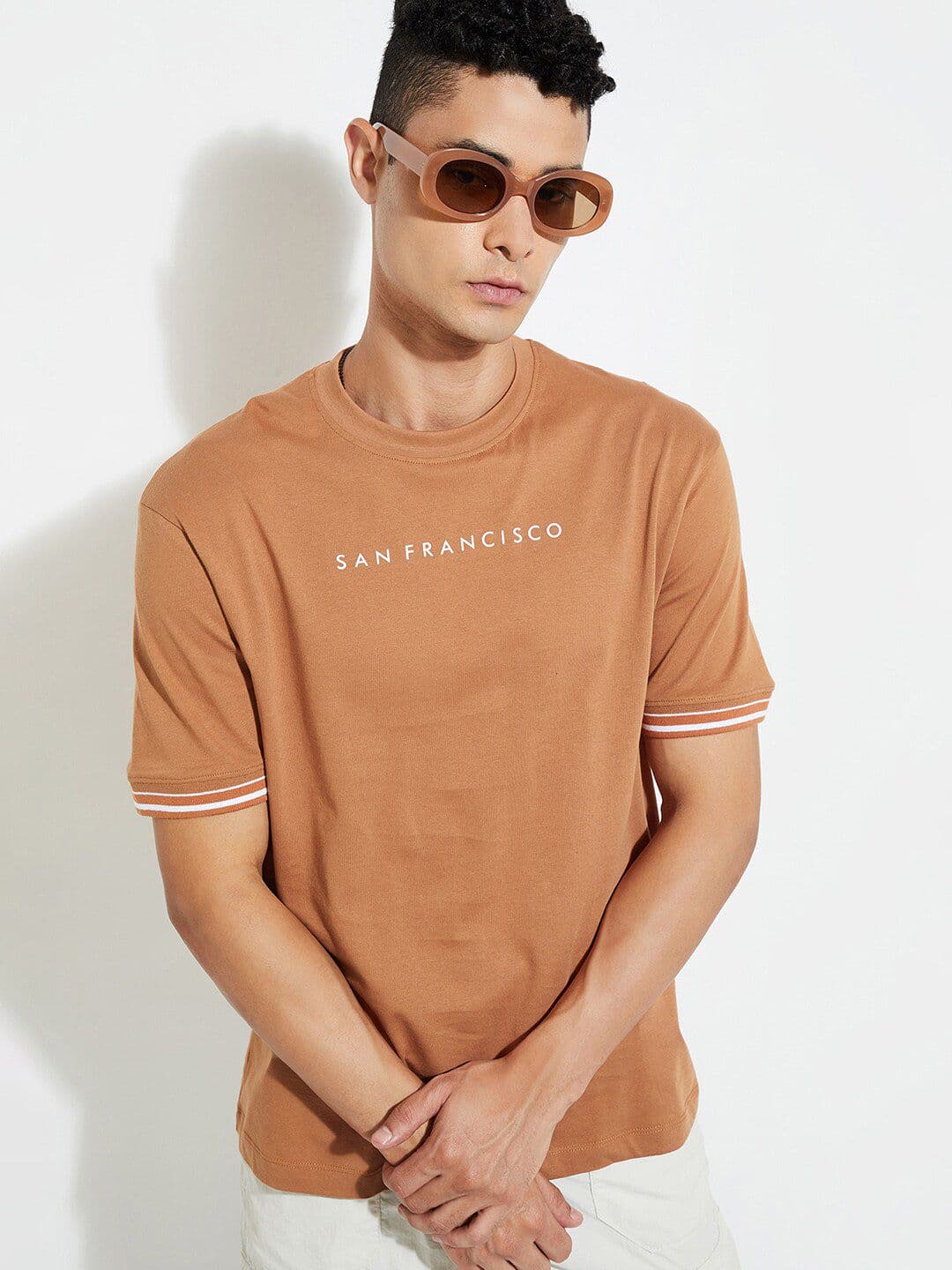 max URB_N Men Regular Fit Solid T-shirt - view 1