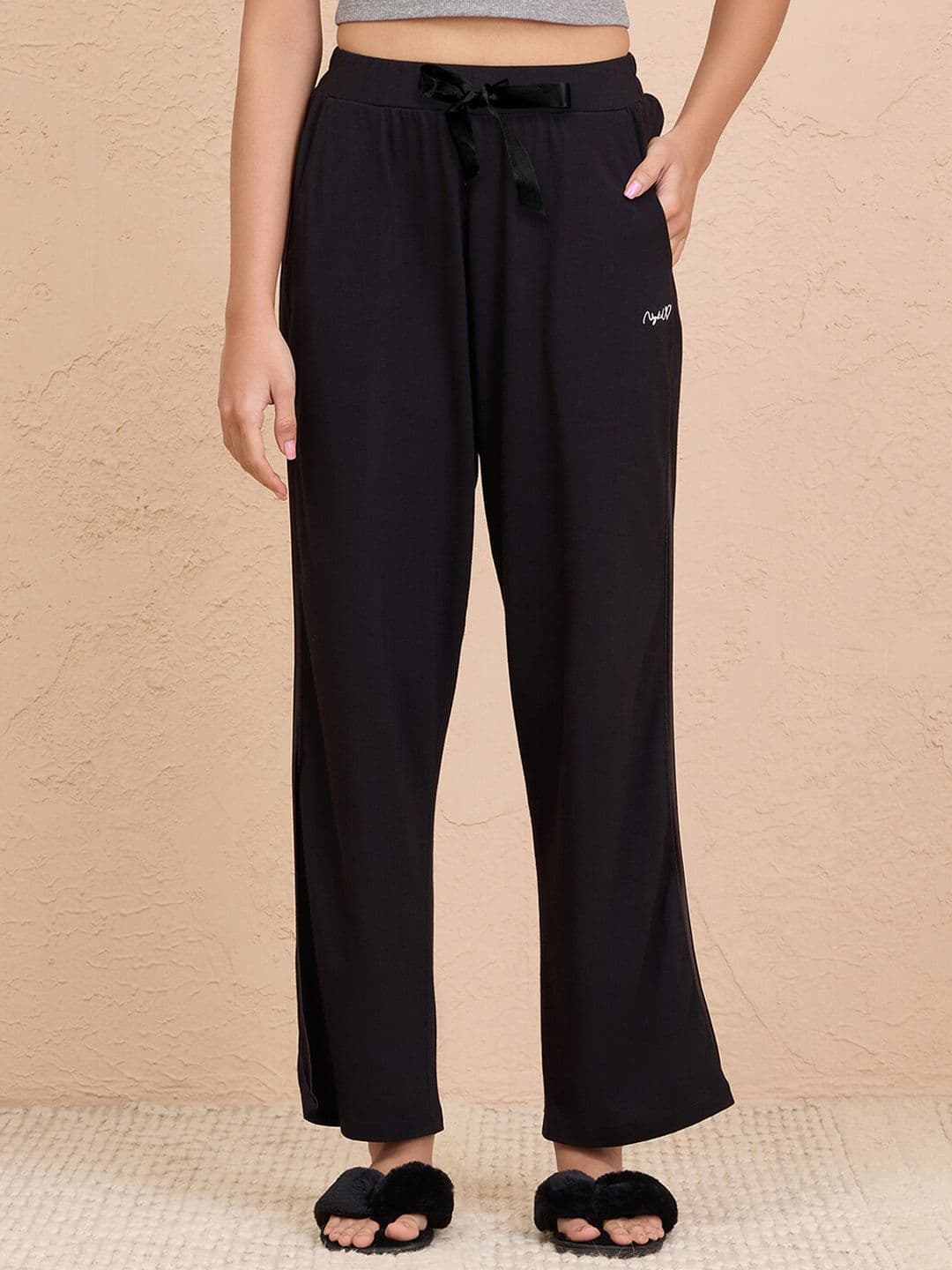 Nykd By Nykaa Summer Essential Super Comfy Cotton-Modal Pajama - view 1