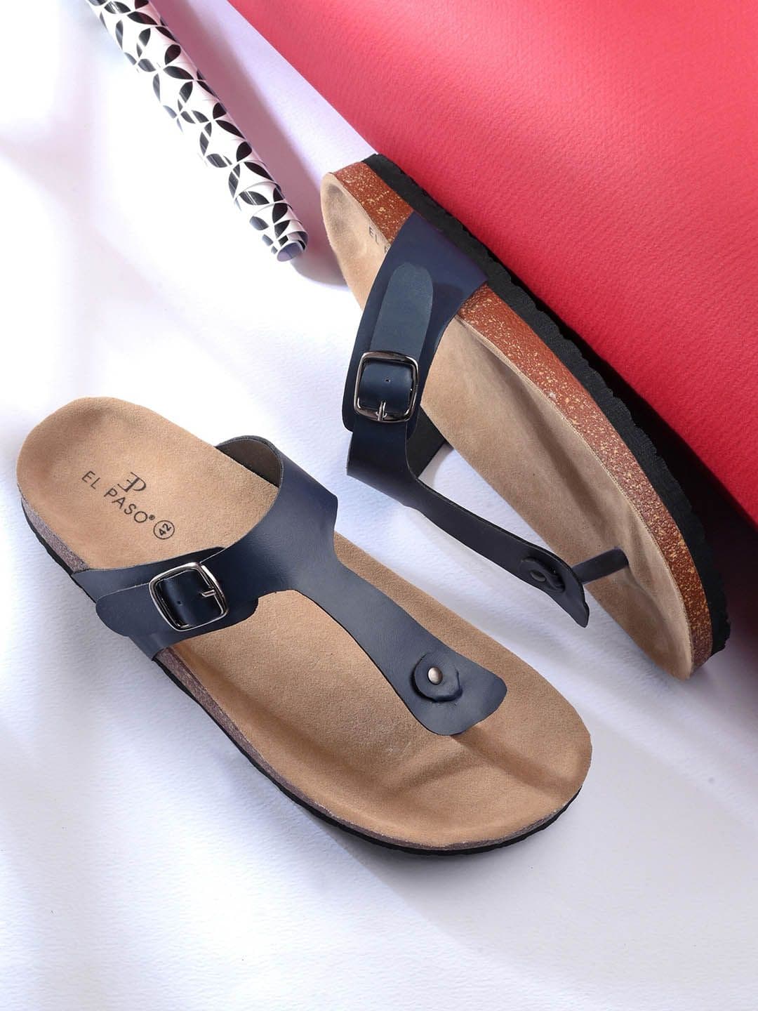 El Paso Men Buckle Detailed Slip-On Flip Flops - view 1