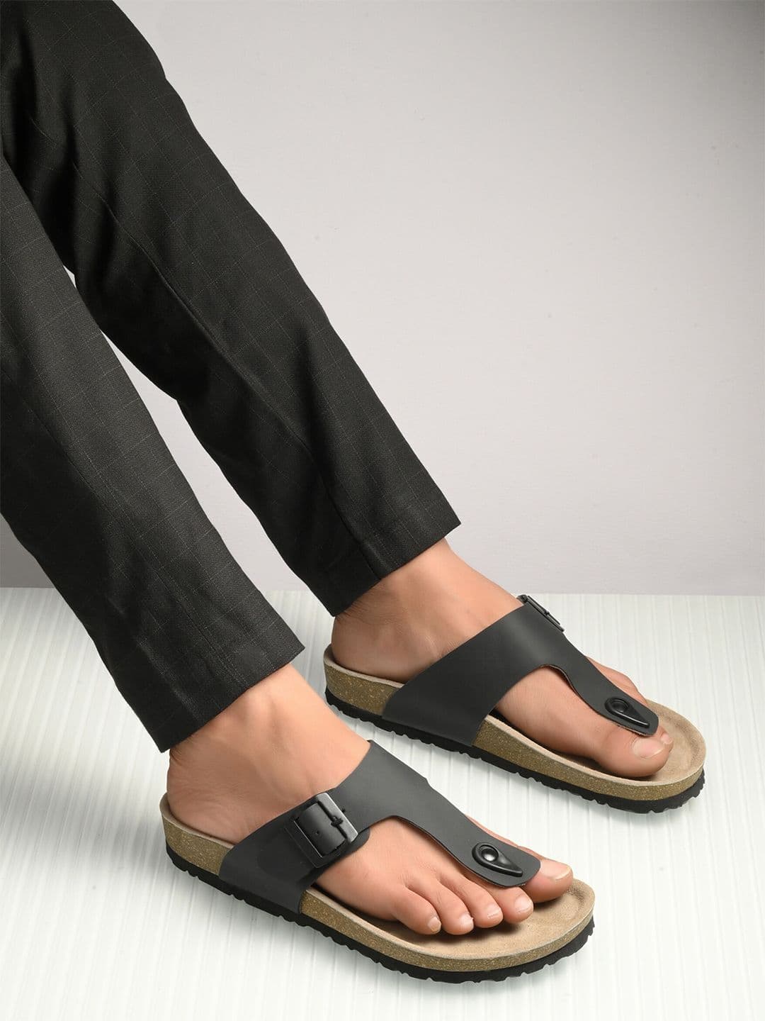 AfroJack Men Thong Flip-Flops - view 1
