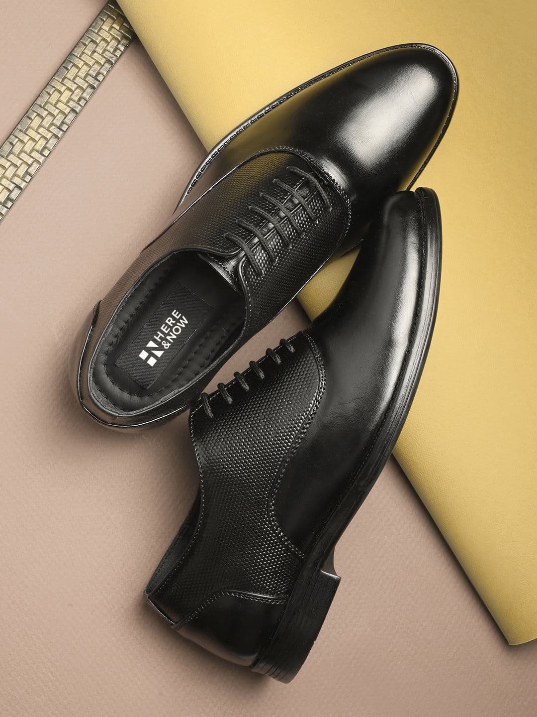 HERE&NOW Men Textured Formal Oxfords - view 1