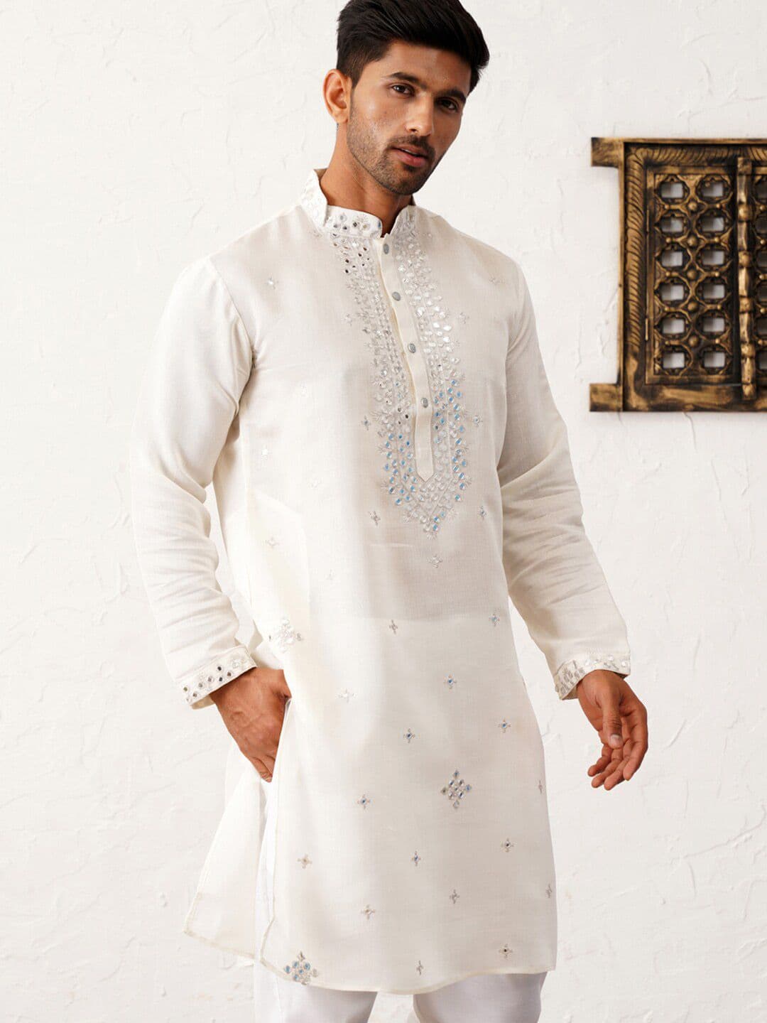 Jompers Floral Embroidered Mirror Work Mandarin Collar Cotton Silk Straight Republic Day Republic Day Kurta - view 1