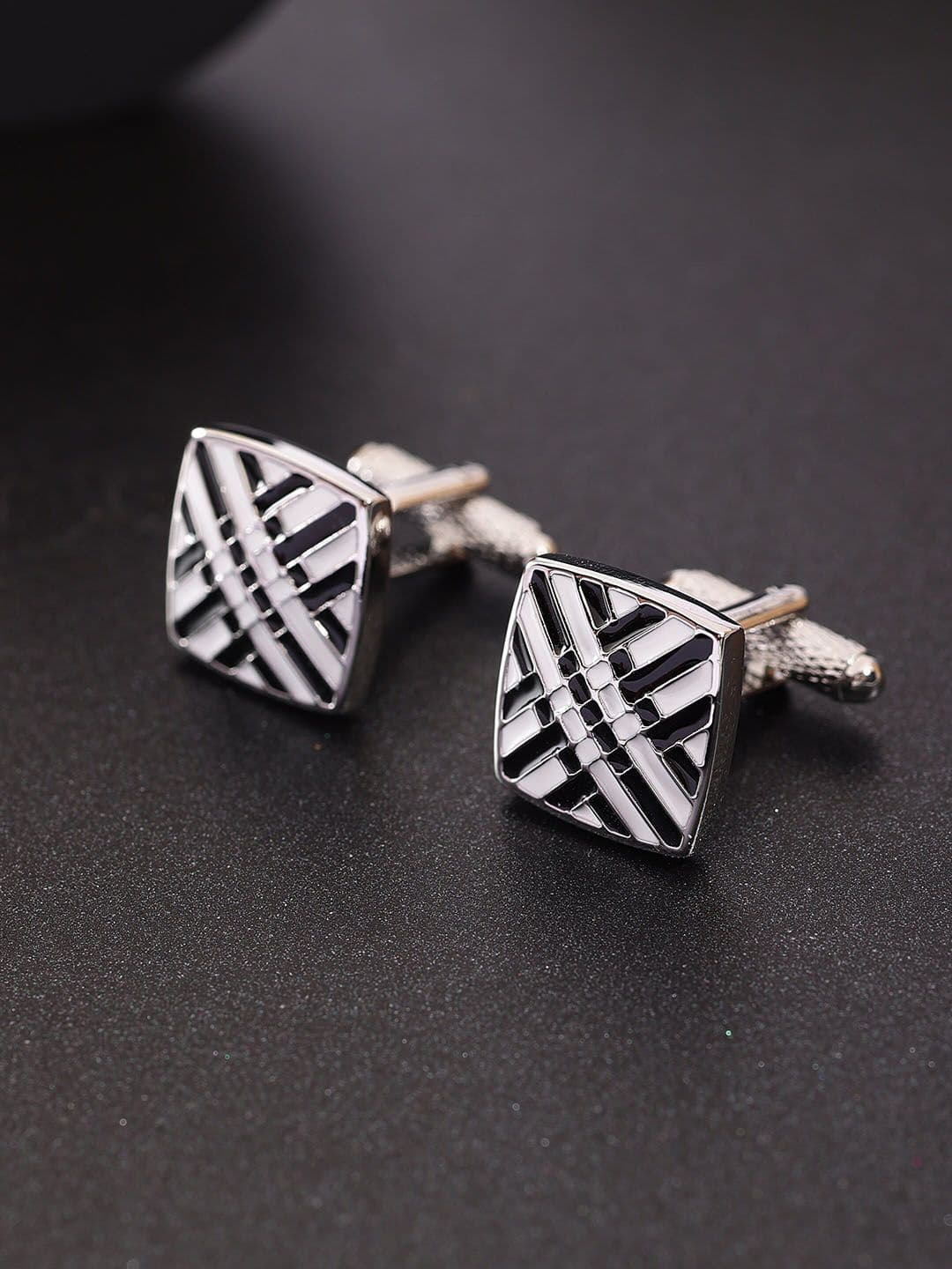 Alvaro Castagnino Textured Cufflink - view 1
