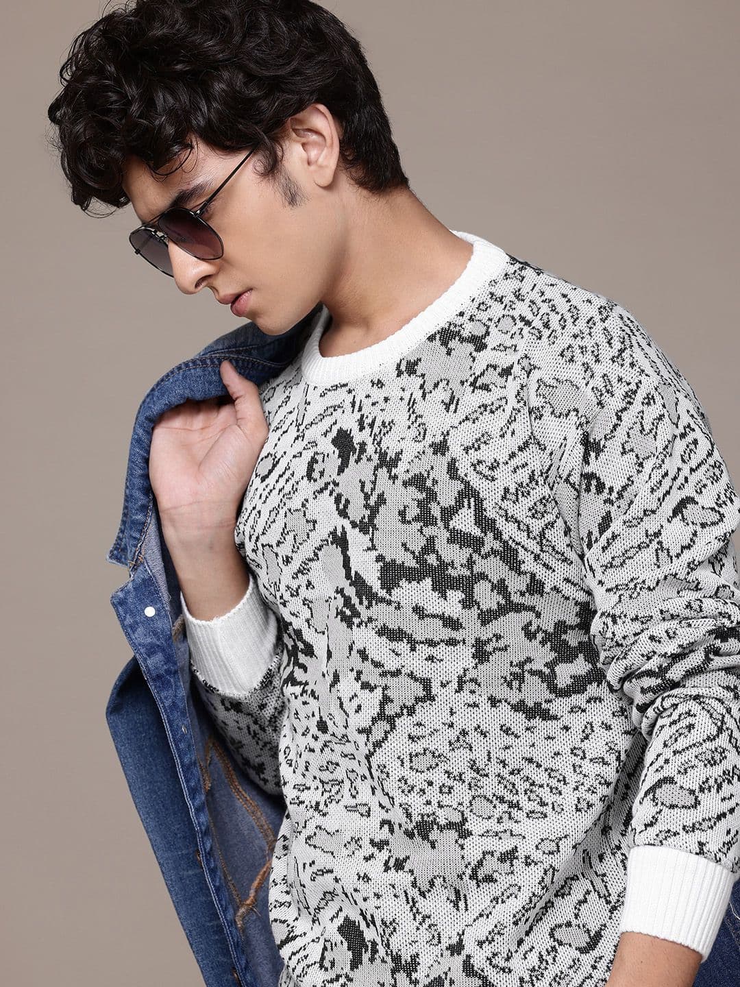 The Roadster Lifestyle Co. Animal Pullover - view 1