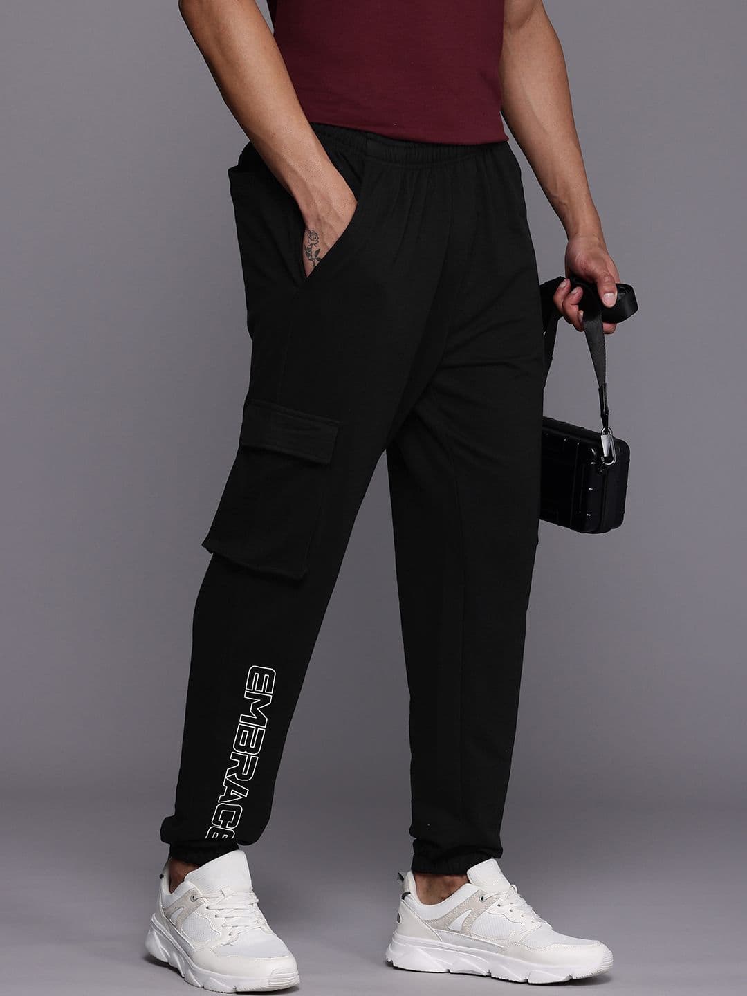HRX by Hrithik Roshan Typography Printed Anti Odour Cargo Joggers - view 1
