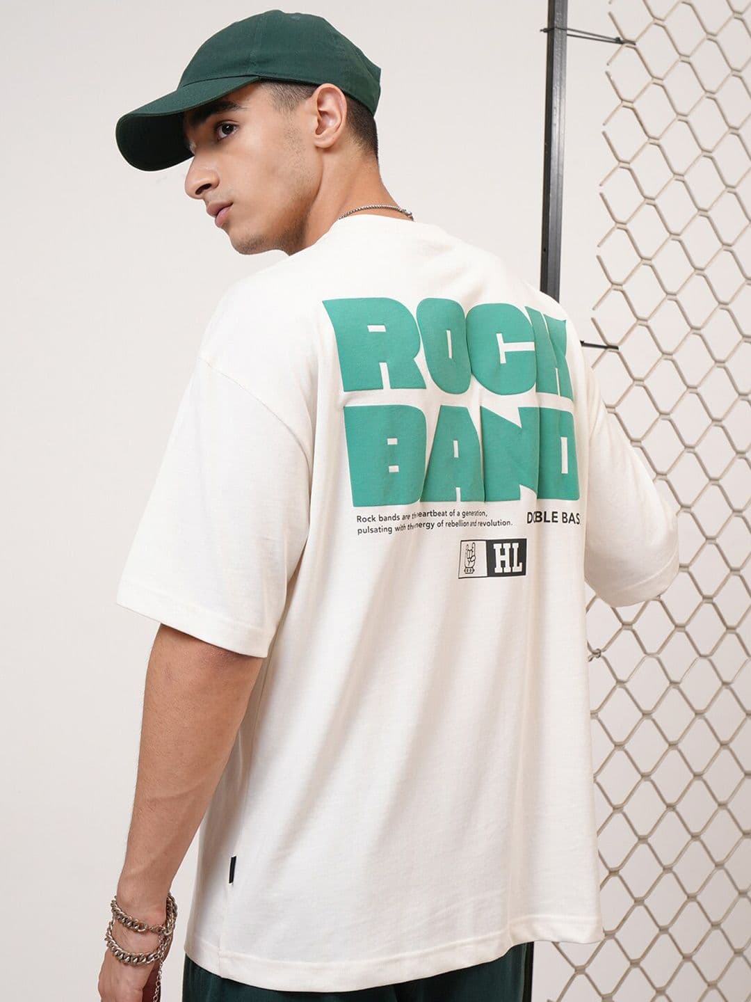 HIGHLANDER Graphic Printed Drop-Shoulder Sleeves Oversized T-shirt - view 1