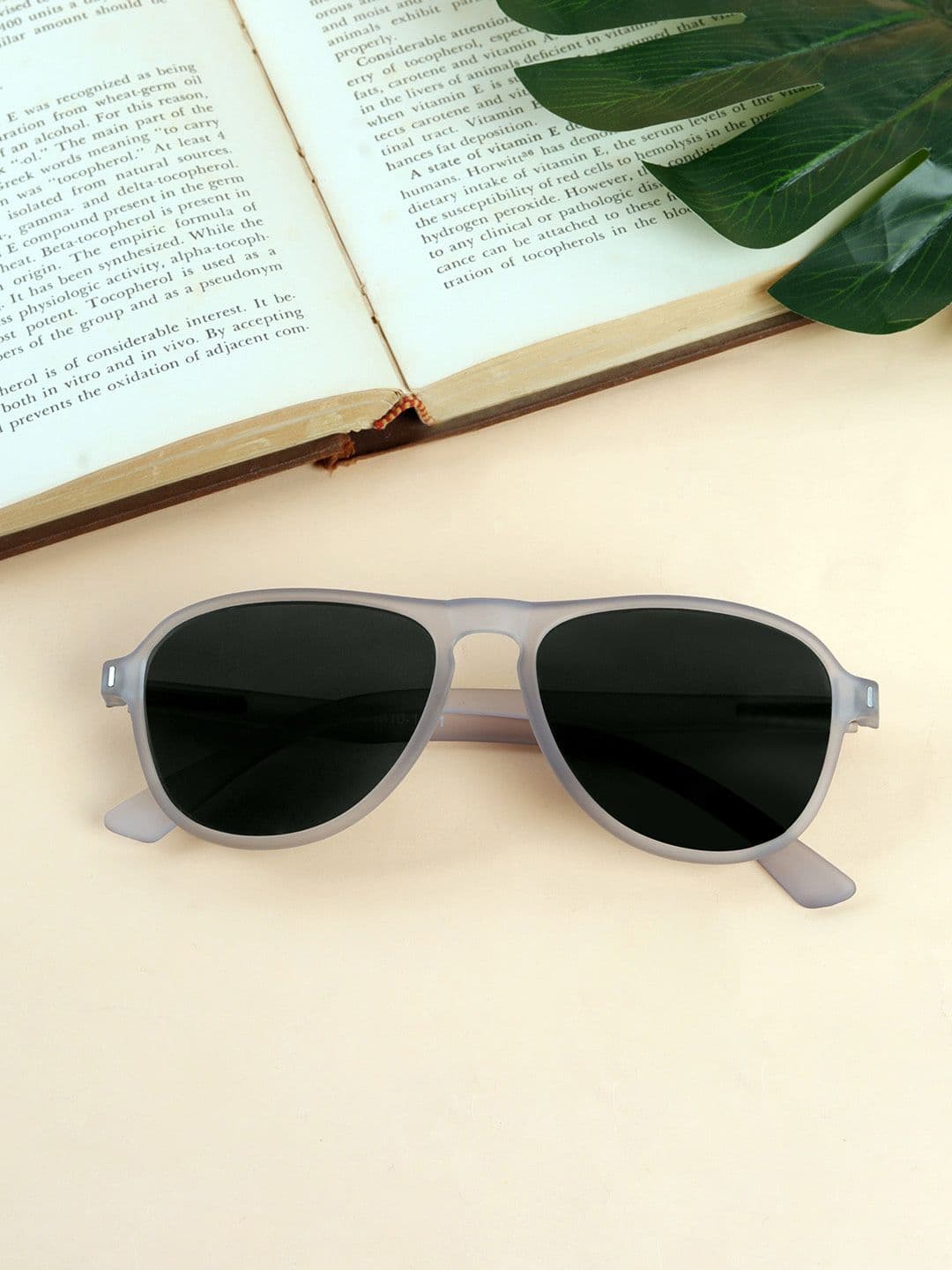 Woggles Unisex Full Rim Aviator Sunglasses with Polarized Lens WOAV-02-M10-1092-U - view 1