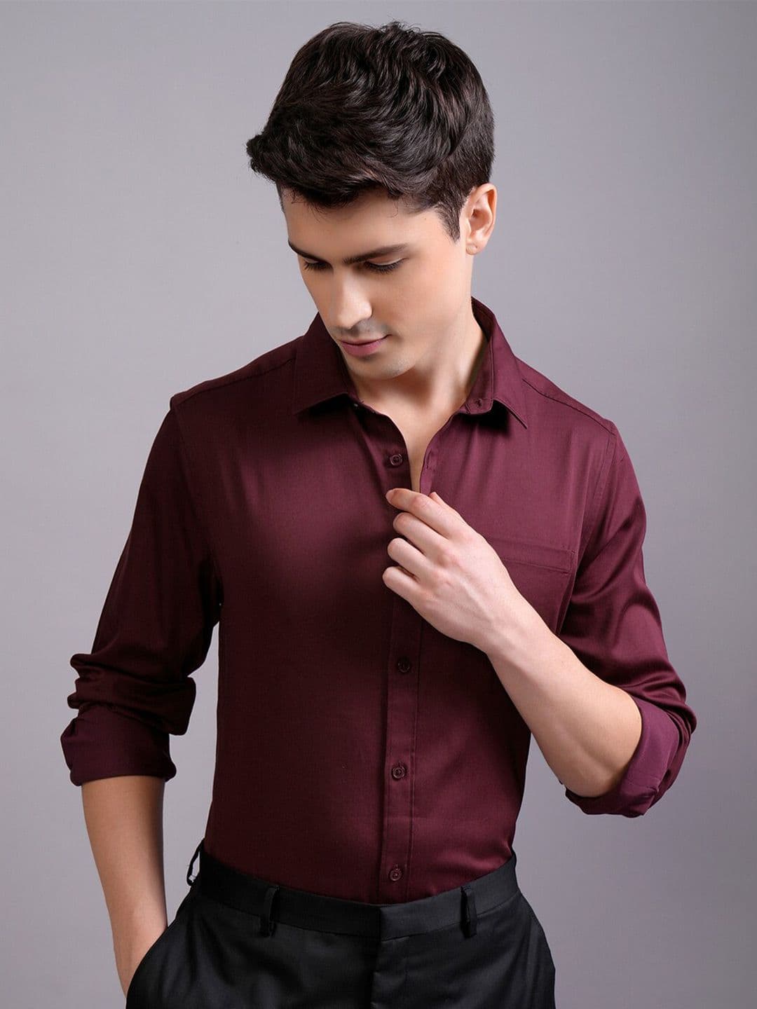 HIGHLANDER Men Satin Burgundy Slim Fit Shirt - view 1