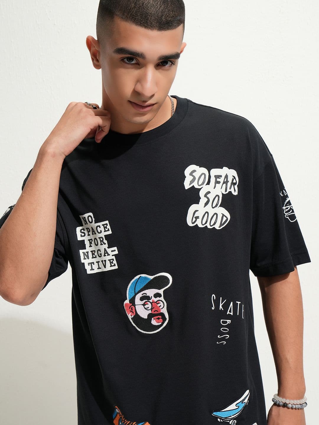 HIGHLANDER Typography Printed Drop Shoulder Oversized T-shirt - view 1