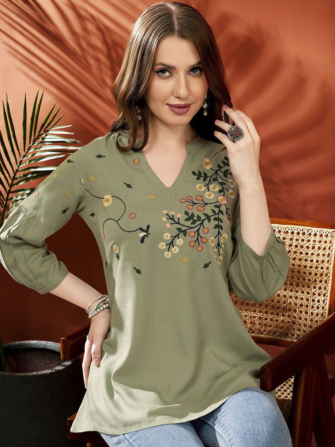 Anouk X fwd Women Floral Embroidered Above Knee Kurta - view 1