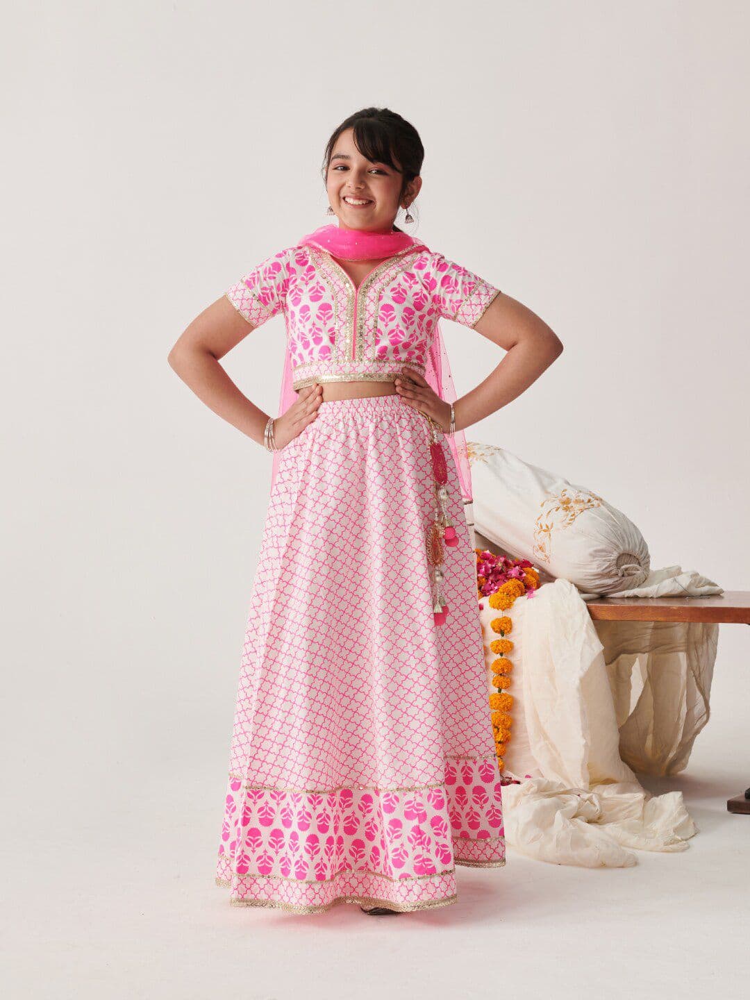 Pspeaches Girls Off White Booti Jaal Cotton Lehenga Choli Dupatta Set - view 1