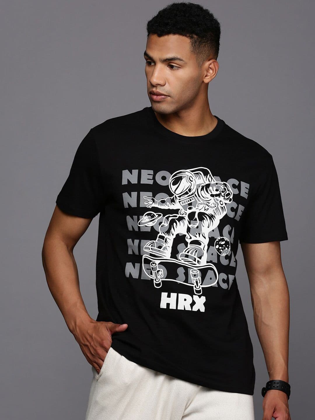 HRX by Hrithik Roshan Men Graphic Printed Round Neck T-shirt - view 1