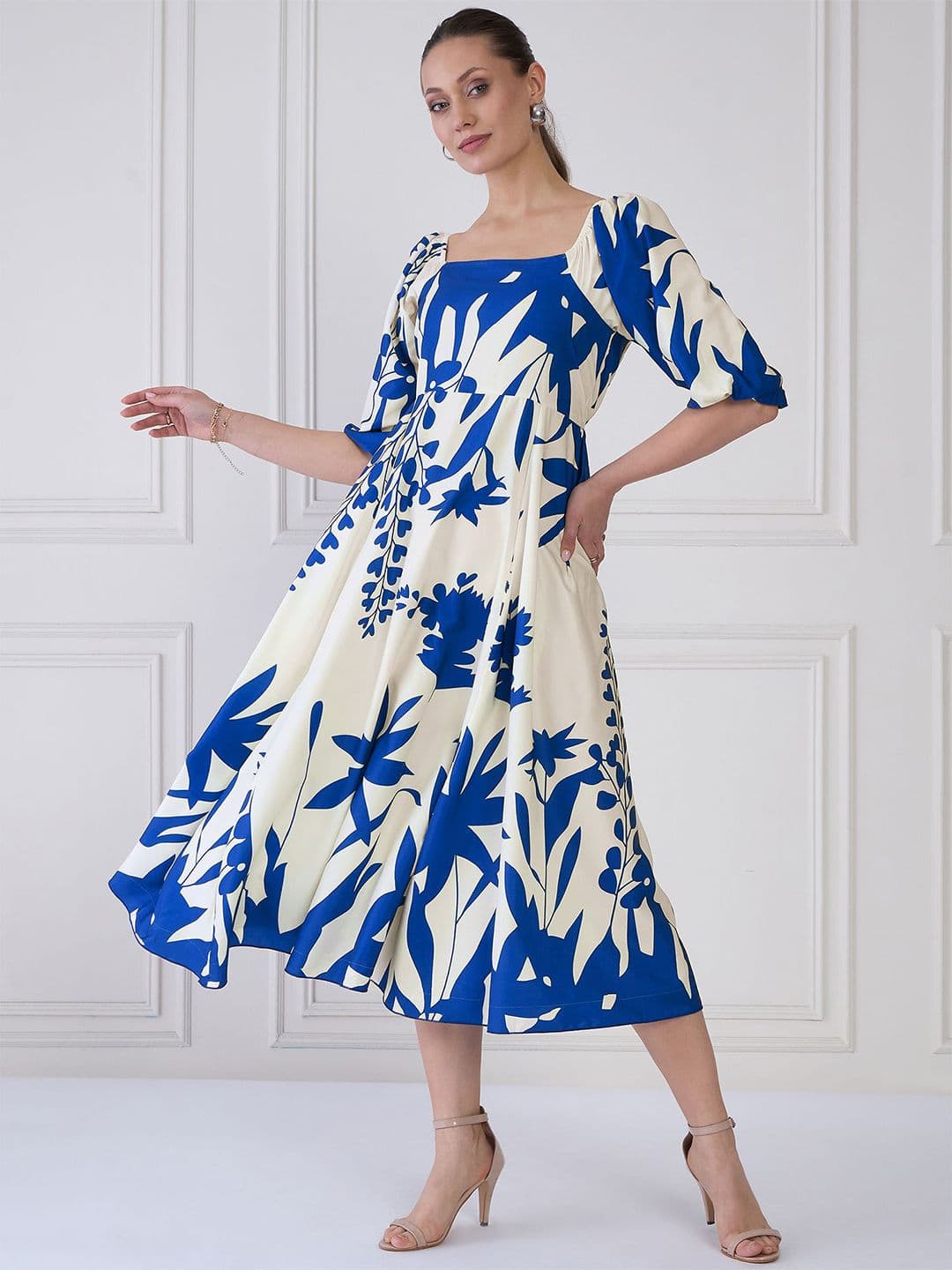 Antheaa Floral Printed Puff Sleeve A-Line Midi Dress - view 1