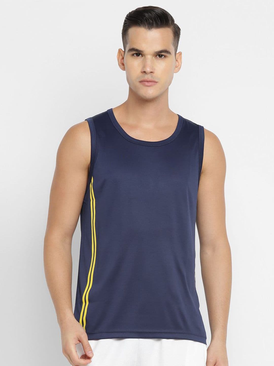 HRX by Hrithik Roshan Men Pockets T-shirt - view 1