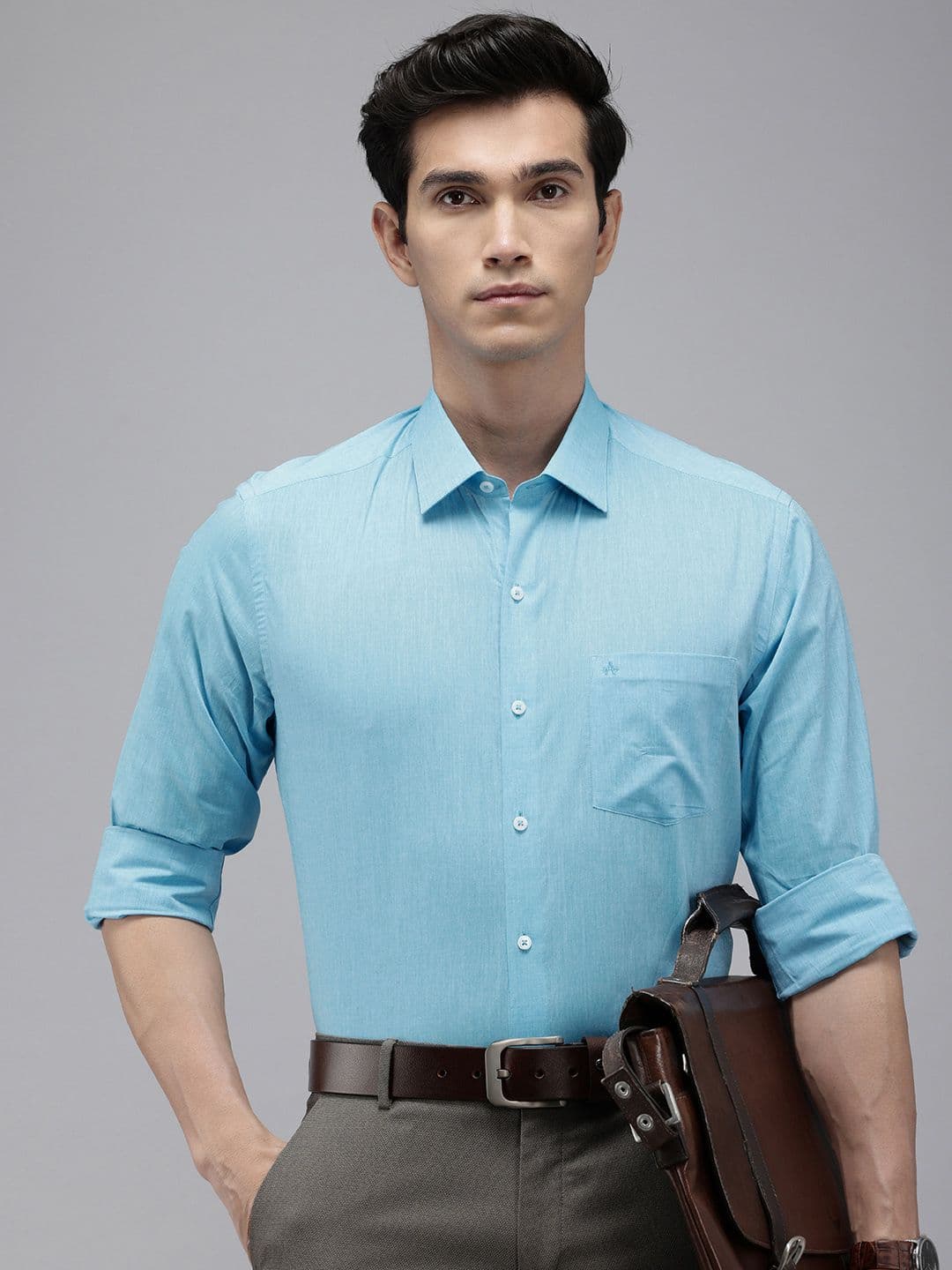 Arrow Men Manhattan Slim Fit Opaque Pure Cotton Formal Shirt - view 1
