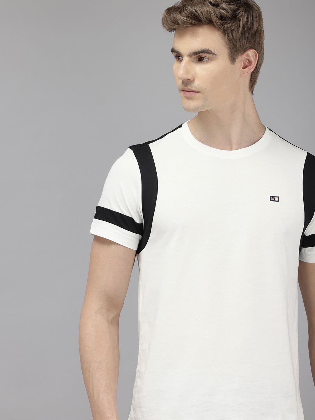 Arrow Sport Round Neck Pure Cotton T-shirt - view 1