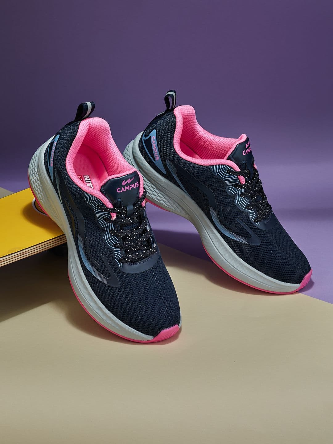 Campus SIREN Women Lace-Up Running Shoe - view 1