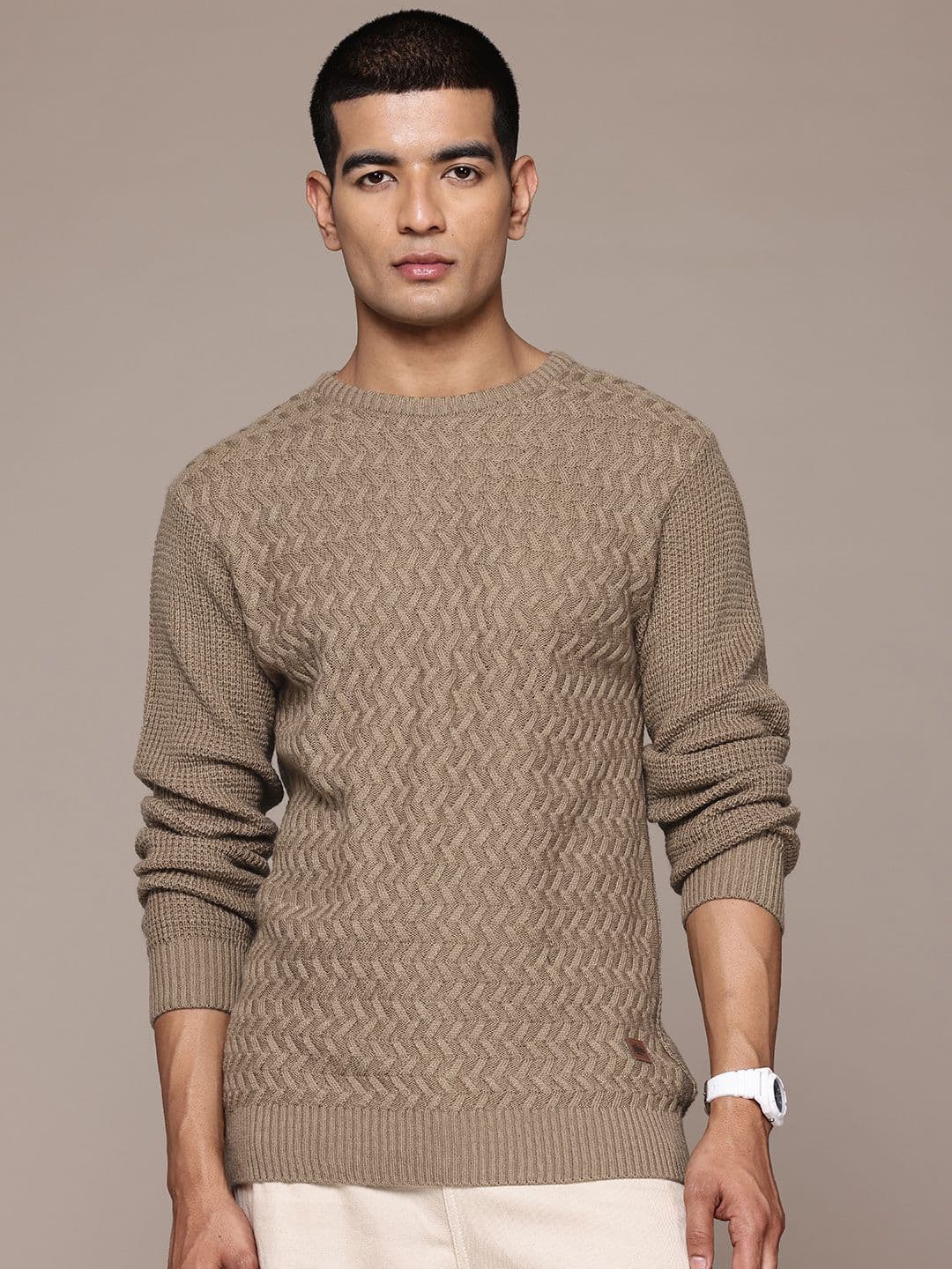 The Roadster Lifestyle Co. Geometric Design Pullover - view 1