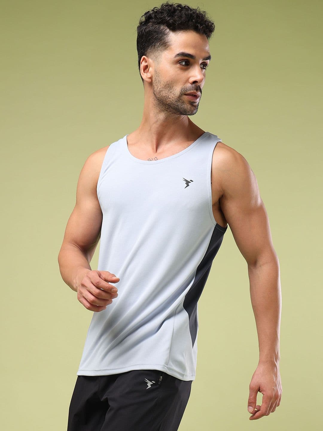 Technosport Slim Fit Colourblocked Technocool+ Gym Vests - view 1