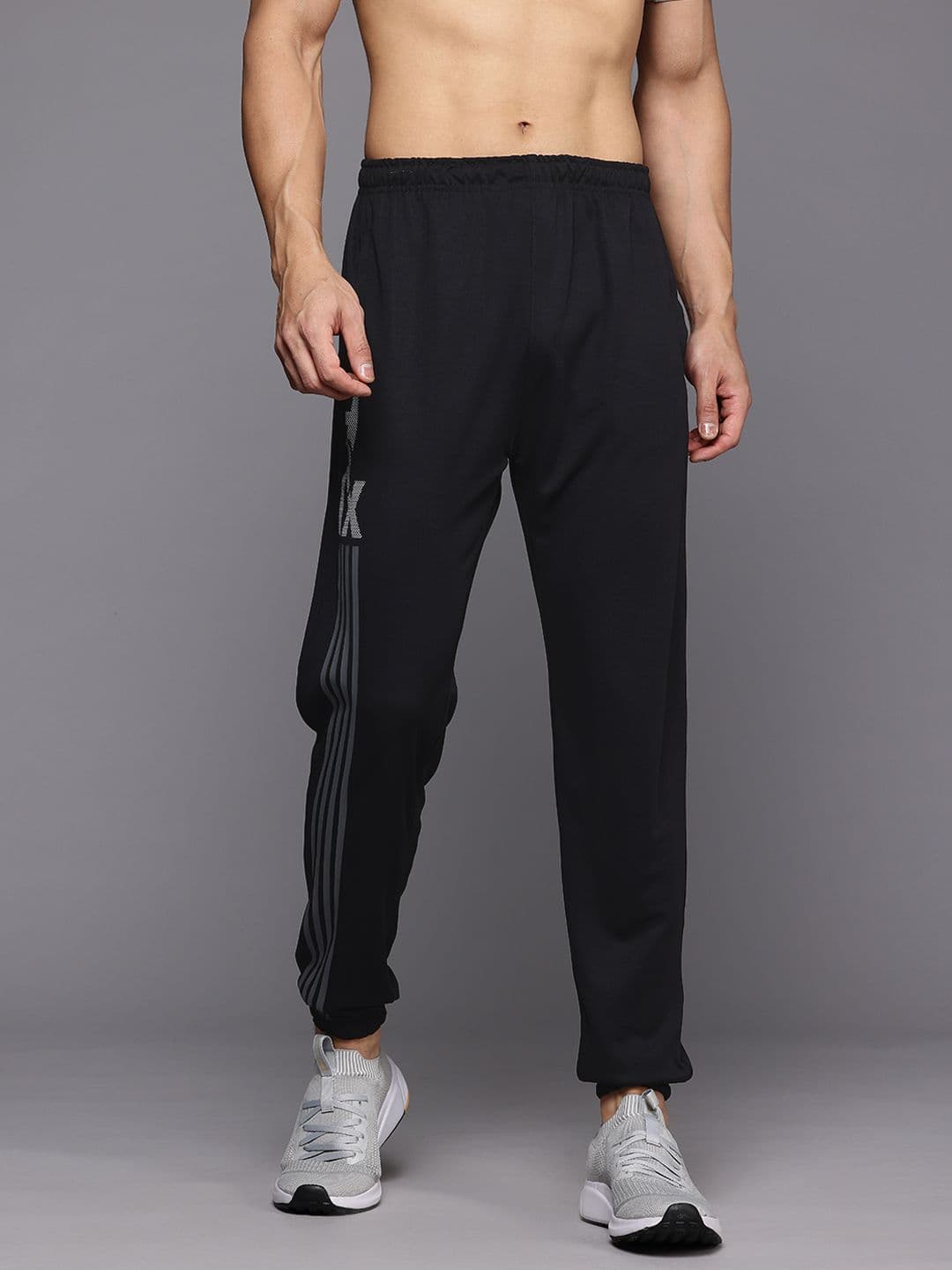 HRX by Hrithik Roshan Men Printed Training Joggers - view 1