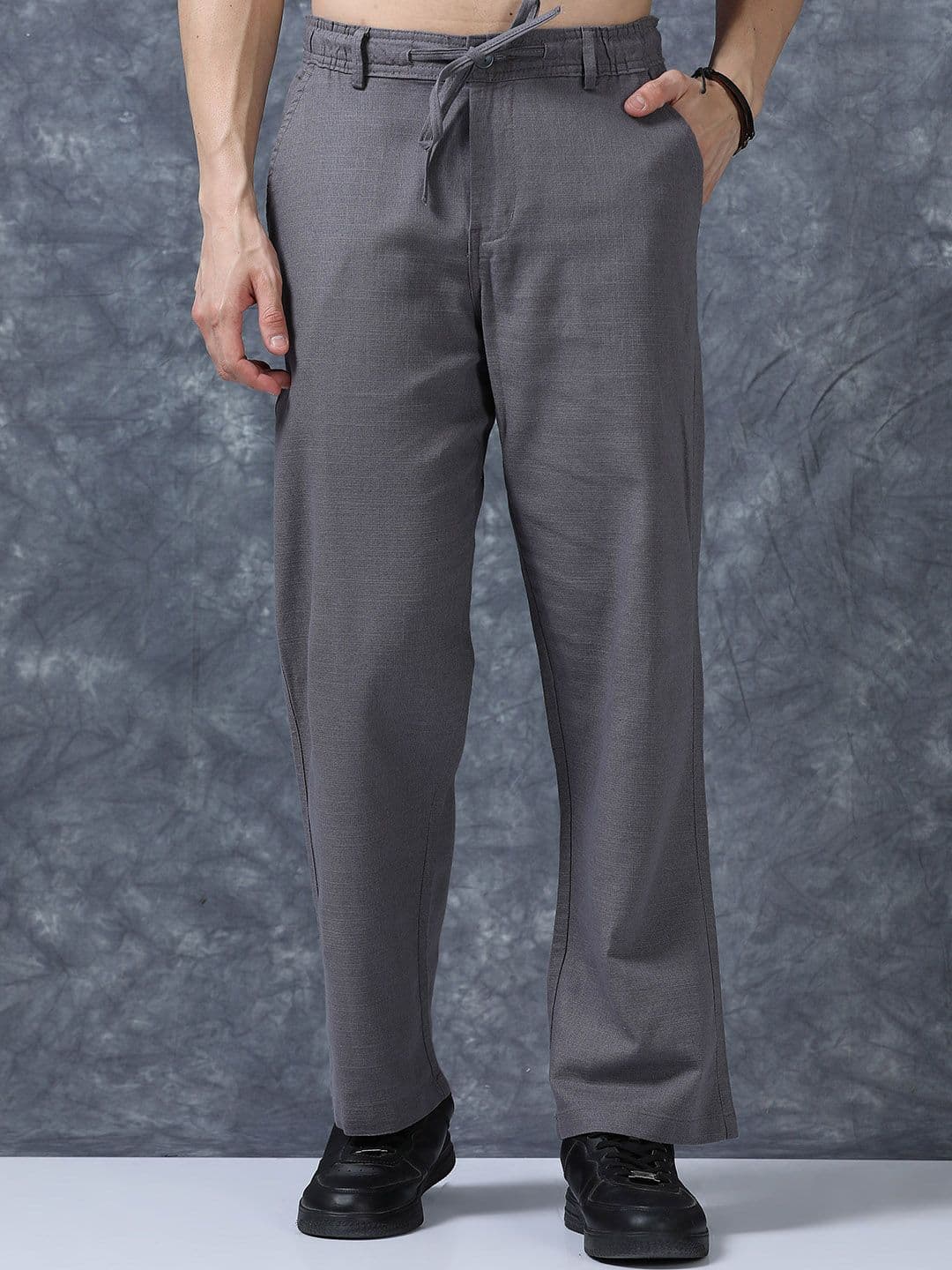 The Roadster Lifestyle Co Men Relaxed Fit Linen Trousers - view 1