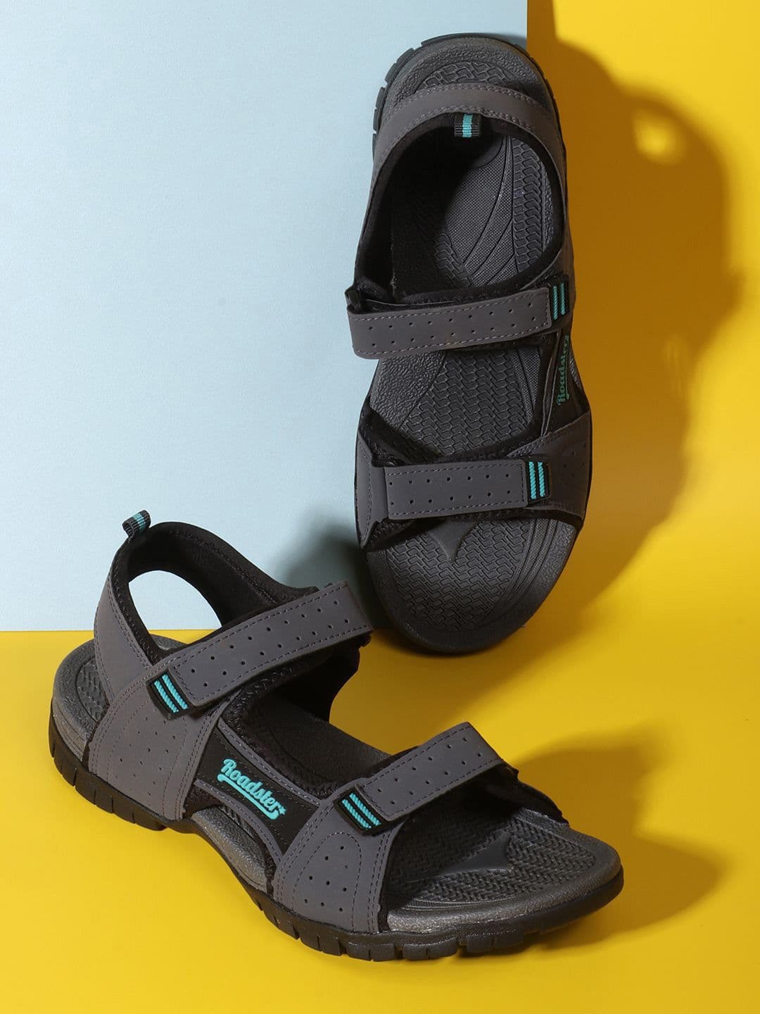 The Roadster Lifestyle Co Men Sports Sandals - view 1